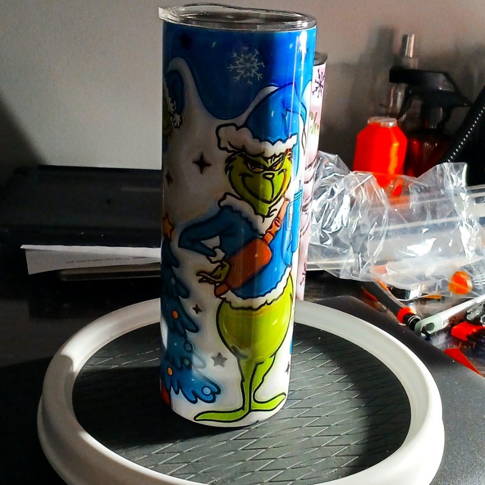 grinch 20 Oz tumbler